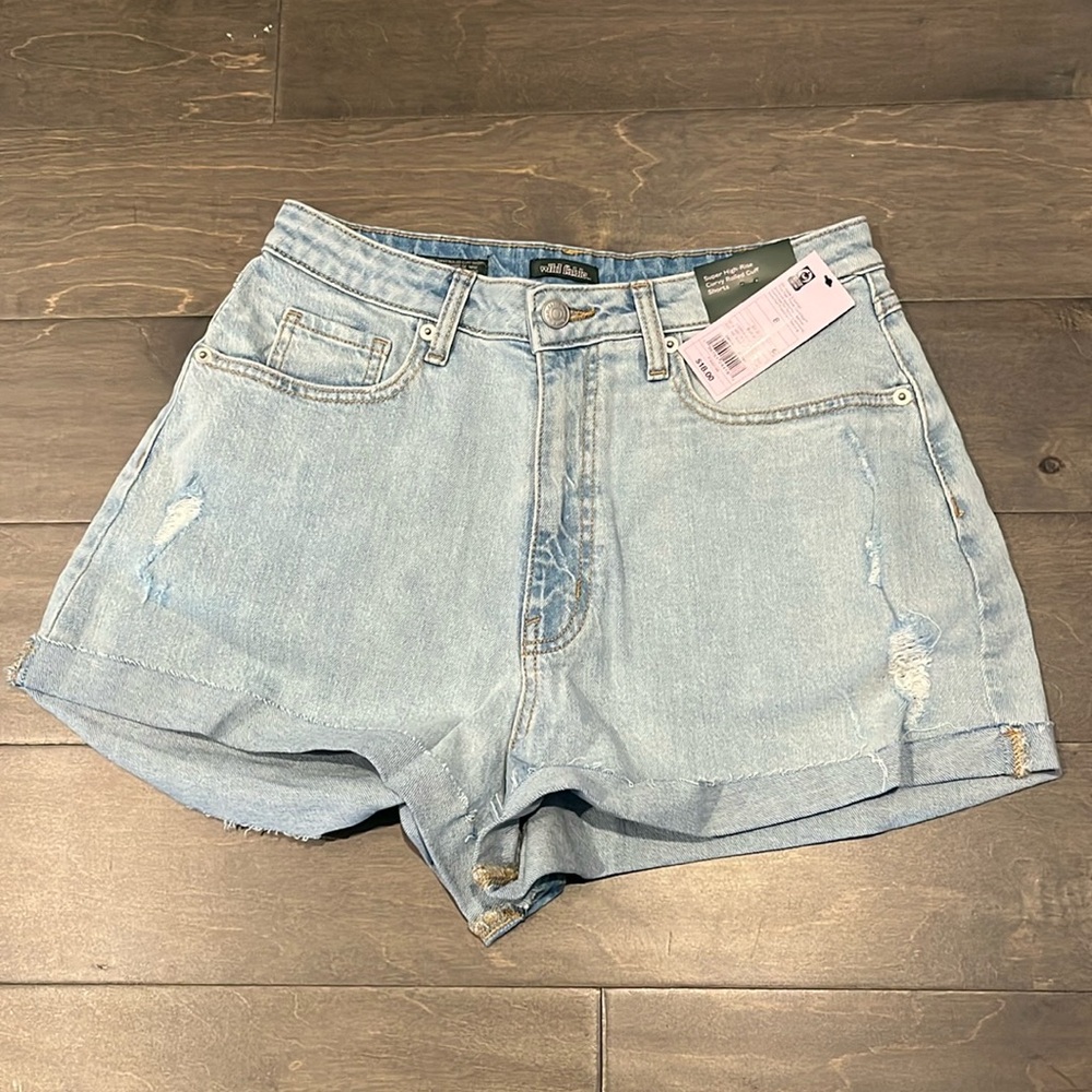 NWT Wild Fable high rise curvy jean shorts